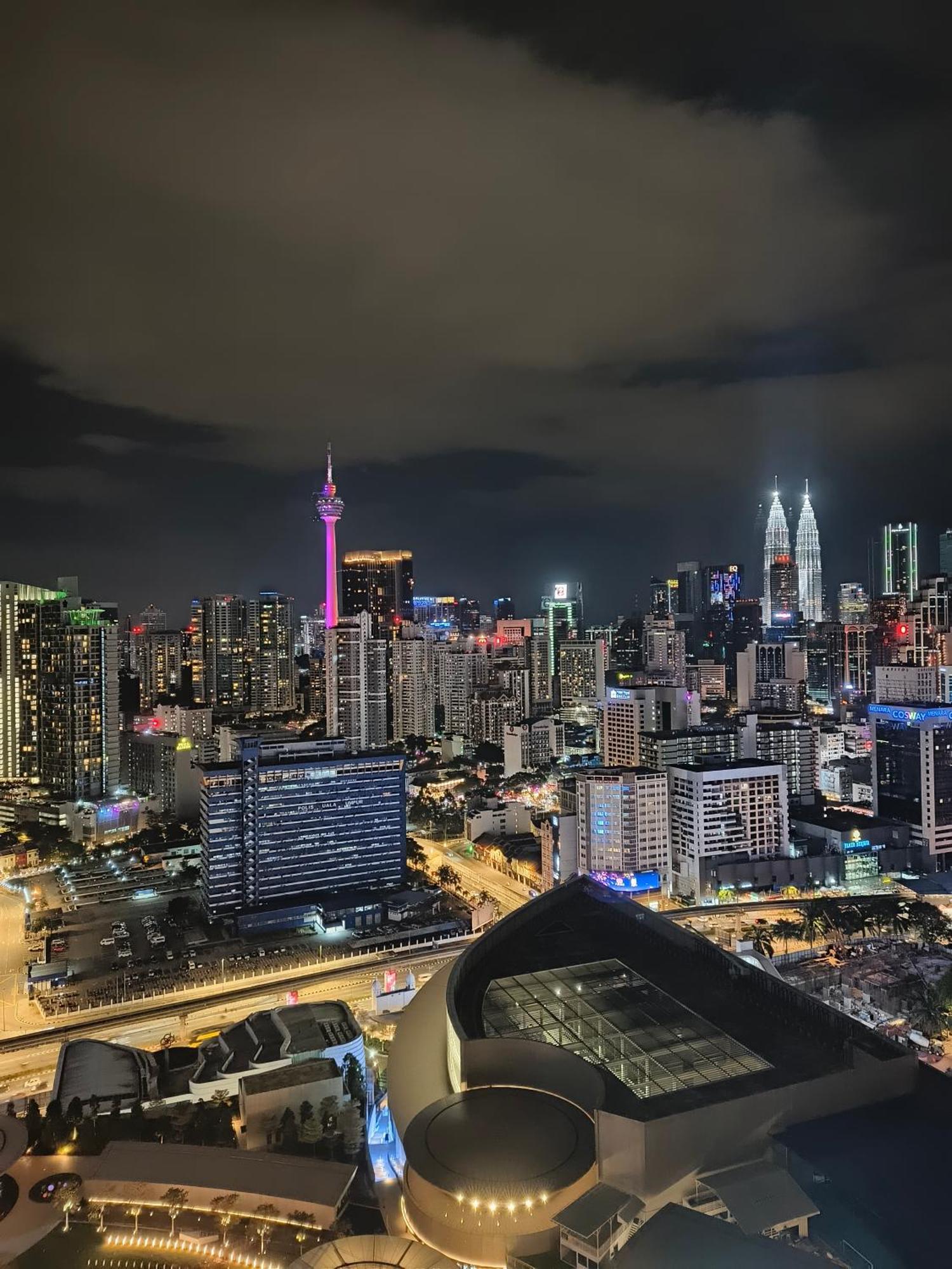 Lucentia Suites Klcc By City View Куала-Лумпур Екстер'єр фото