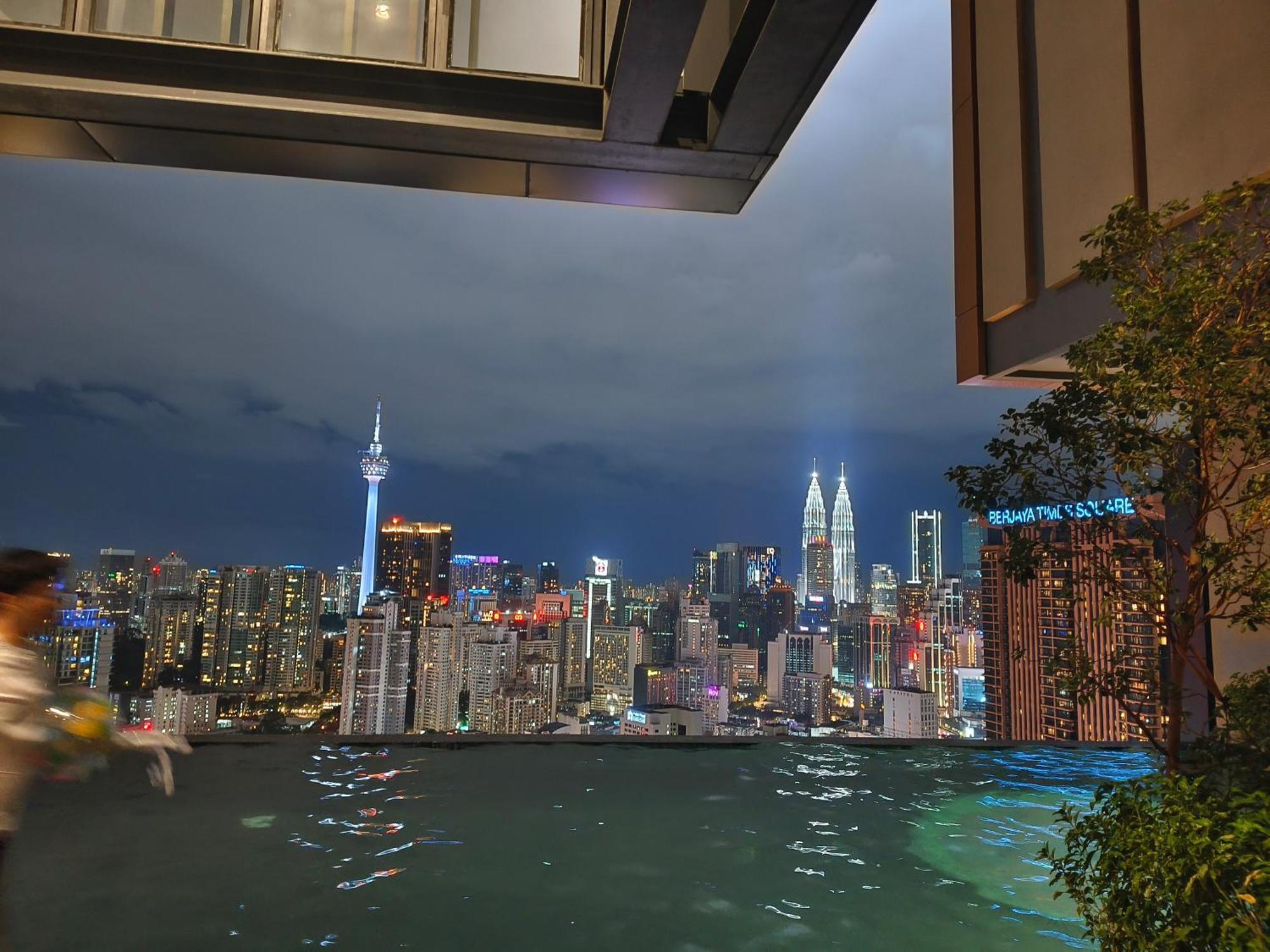 Lucentia Suites Klcc By City View Куала-Лумпур Екстер'єр фото