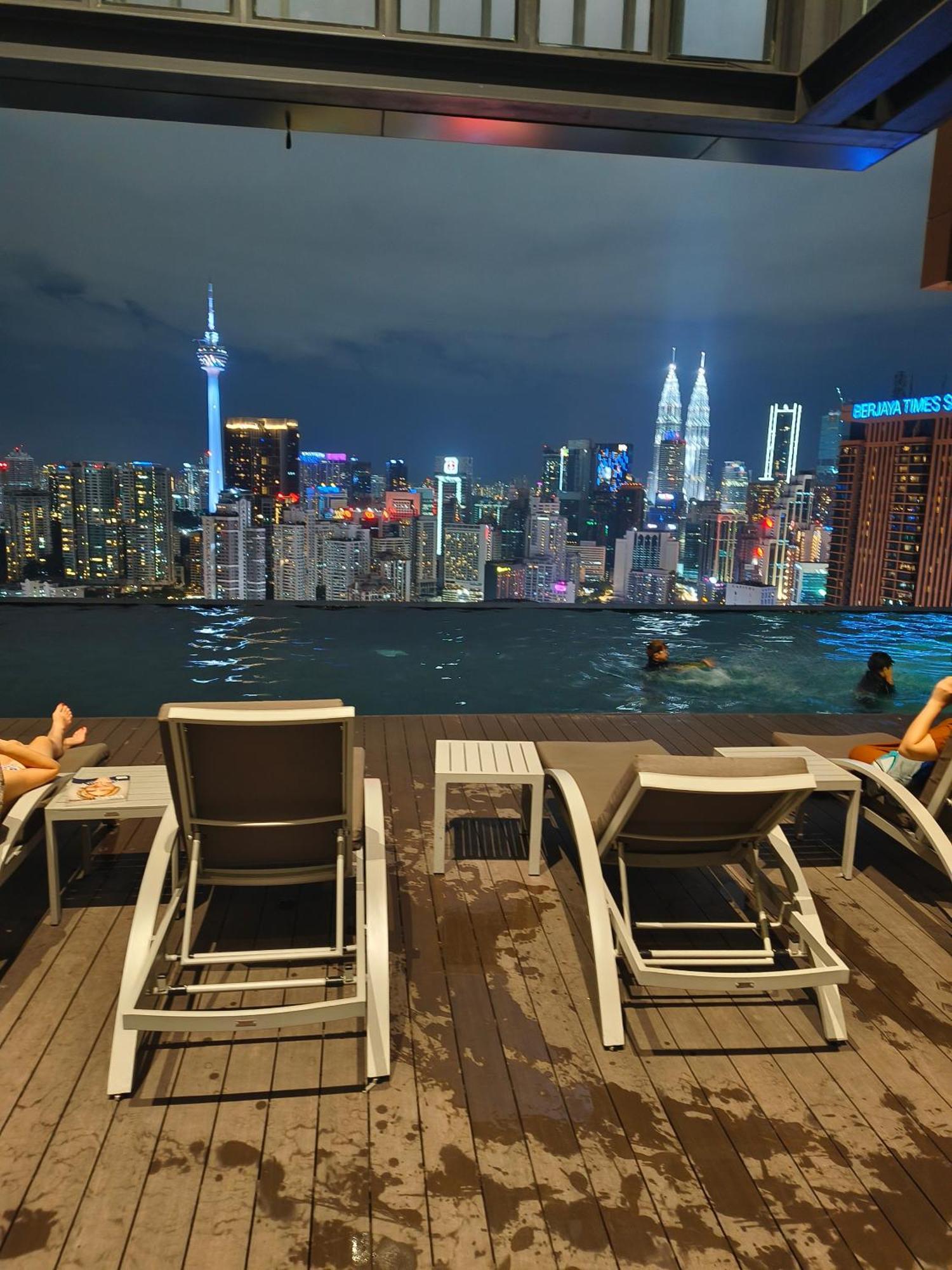 Lucentia Suites Klcc By City View Куала-Лумпур Екстер'єр фото