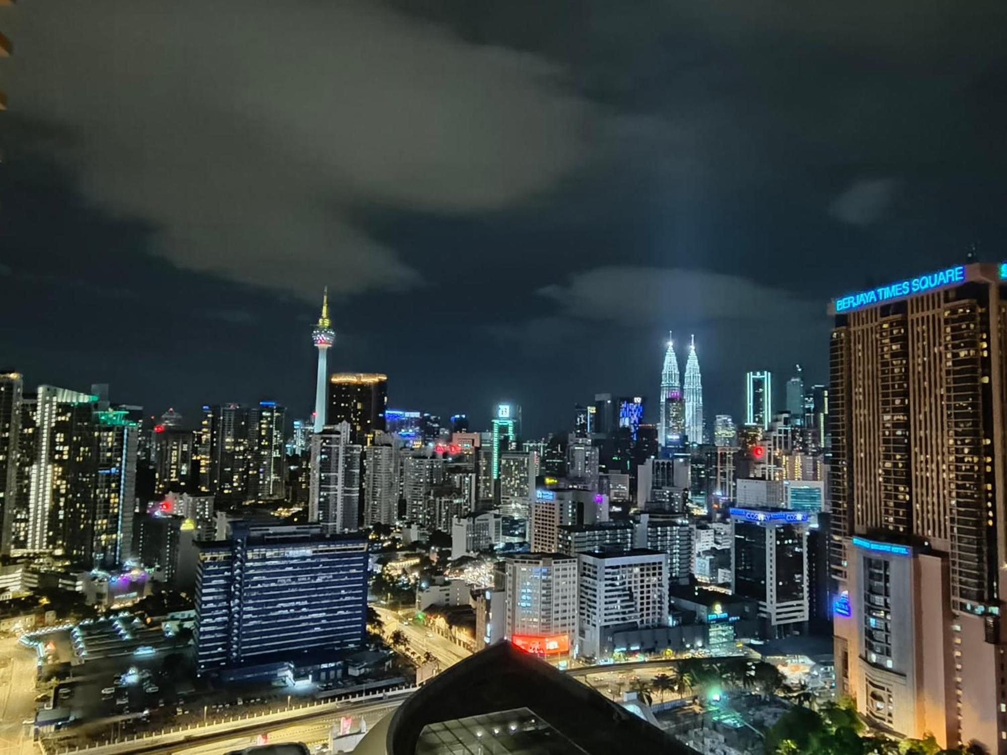 Lucentia Suites Klcc By City View Куала-Лумпур Екстер'єр фото