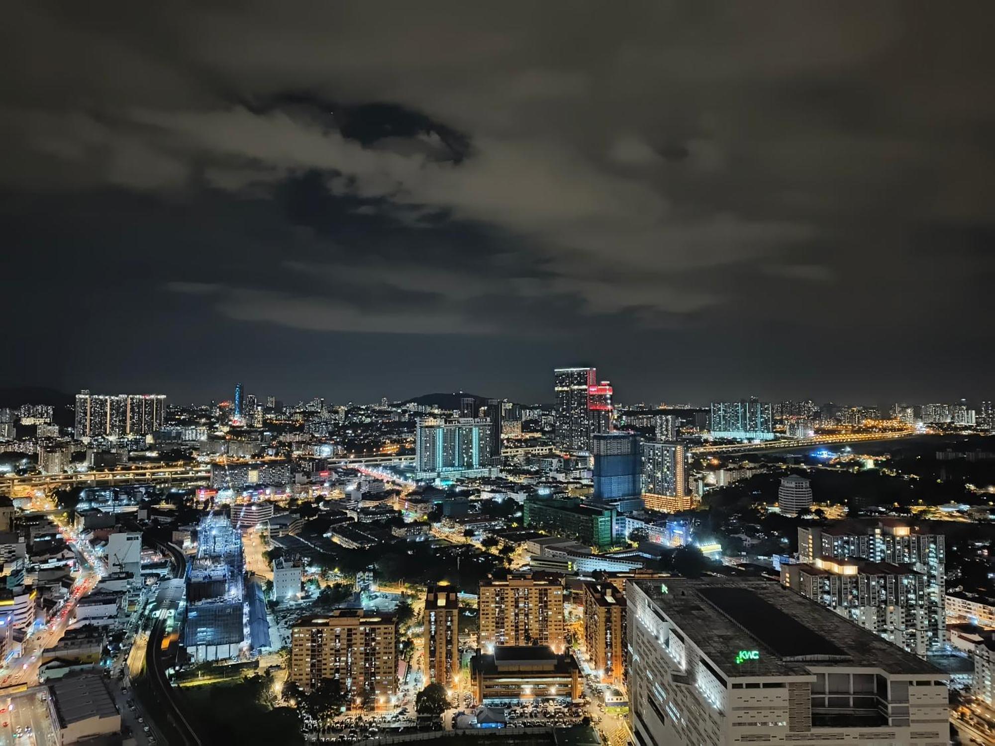 Lucentia Suites Klcc By City View Куала-Лумпур Екстер'єр фото