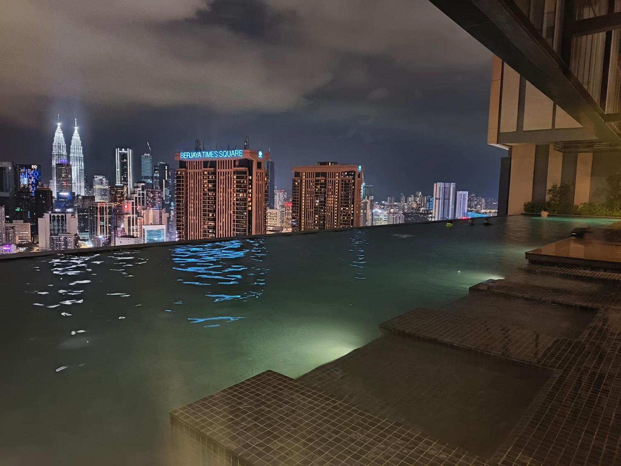 Lucentia Suites Klcc By City View Куала-Лумпур Екстер'єр фото