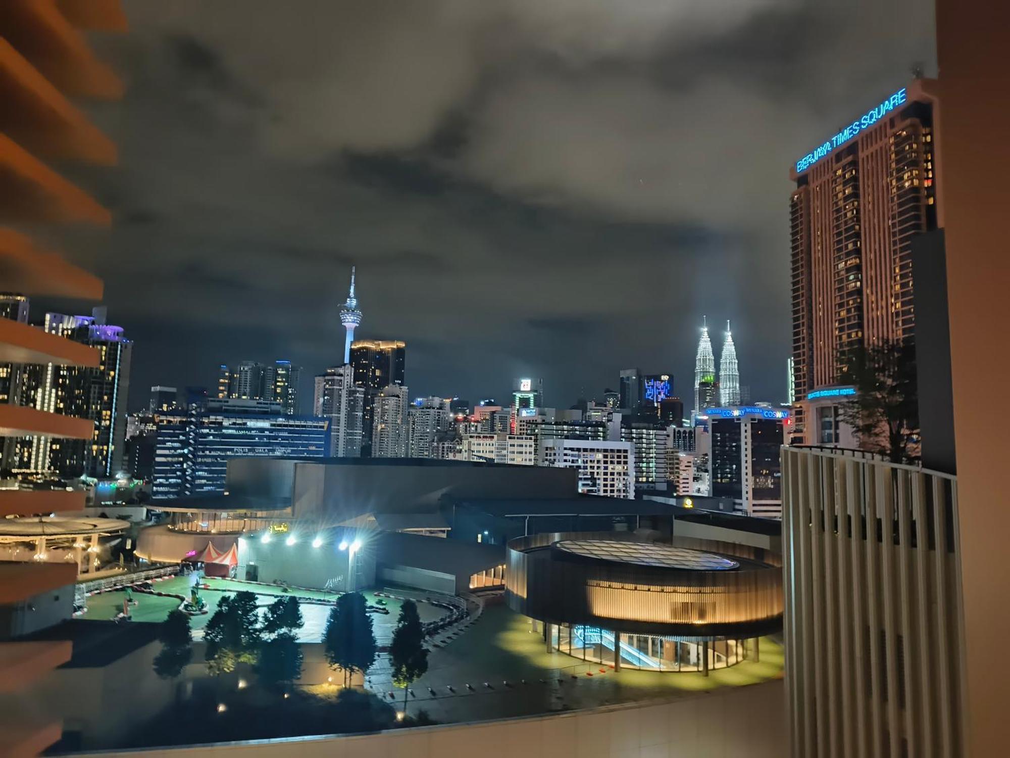Lucentia Suites Klcc By City View Куала-Лумпур Екстер'єр фото