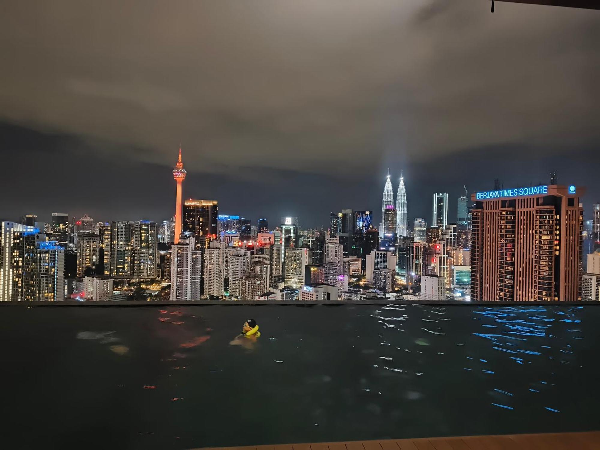 Lucentia Suites Klcc By City View Куала-Лумпур Екстер'єр фото