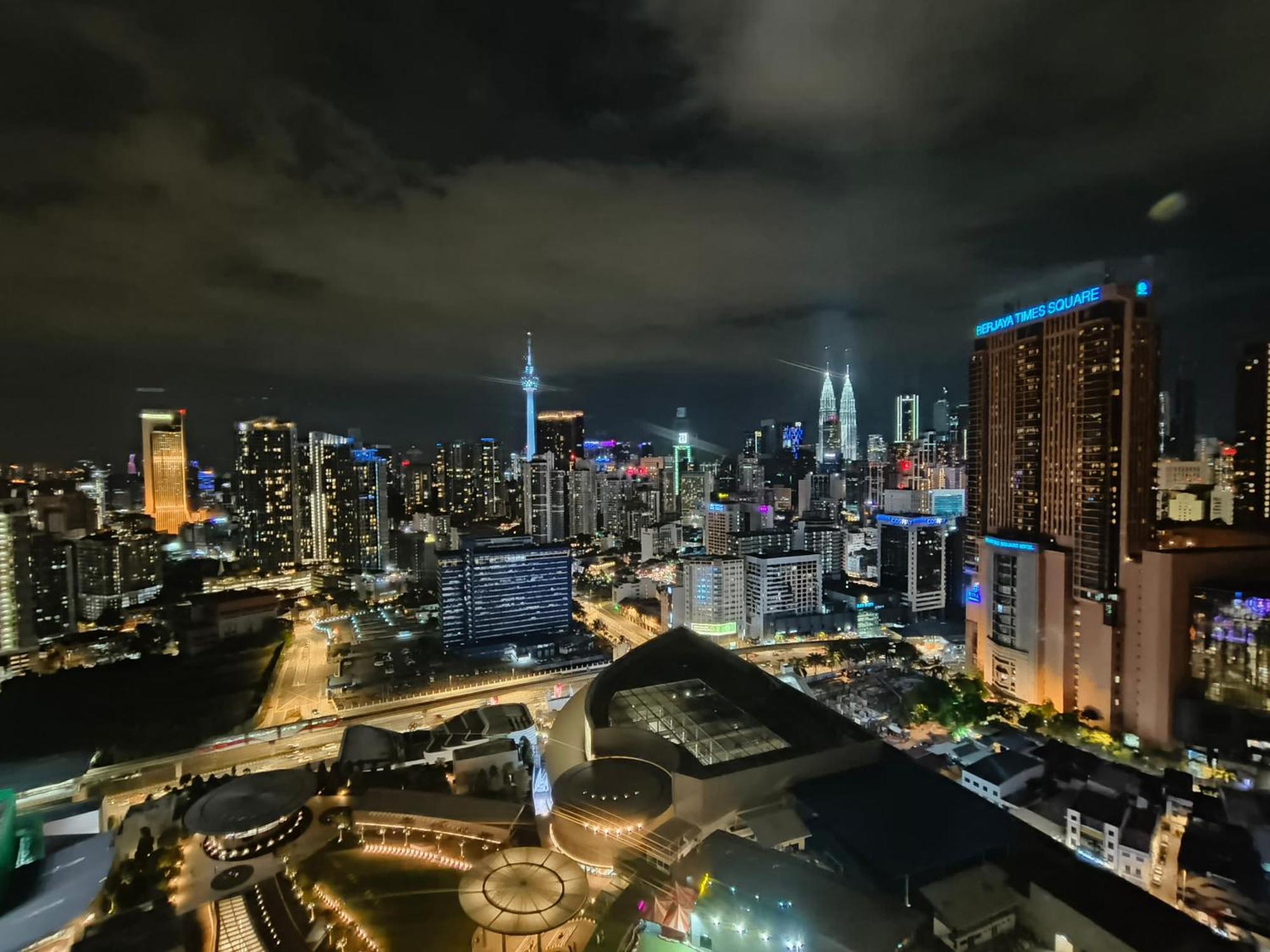Lucentia Suites Klcc By City View Куала-Лумпур Екстер'єр фото